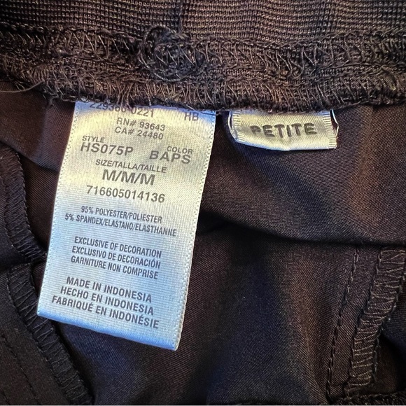 HeartSoul Women’s Mid Rise Pull On Scrub Pant Style HS075P Black Petite S or Med - Picture 7 of 7